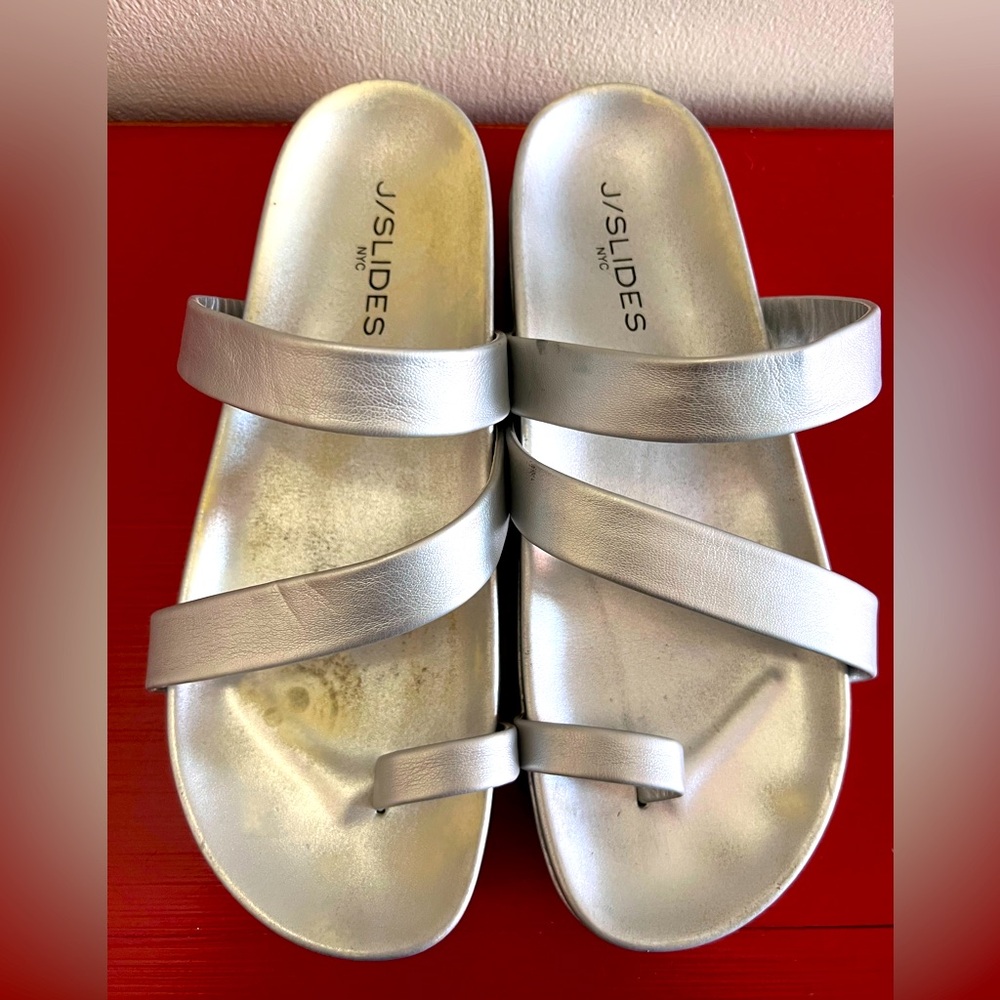J/Slides silver leather sandals sz 9